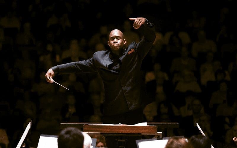Music Conductor
