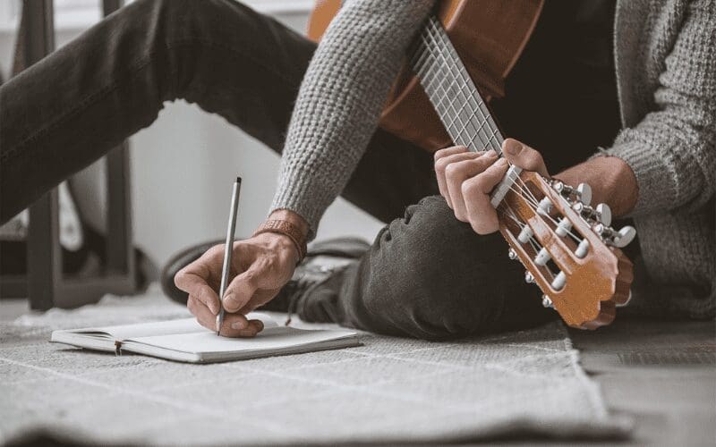 How To Analyse Song Lyrics Like A Pro: The Ultimate Guide