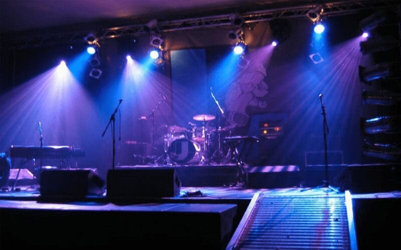 side lighting Stage Lighting Basics