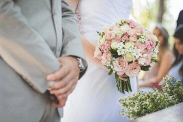 Wedding Singer – Our Guide On How To Be A Wedding Singer