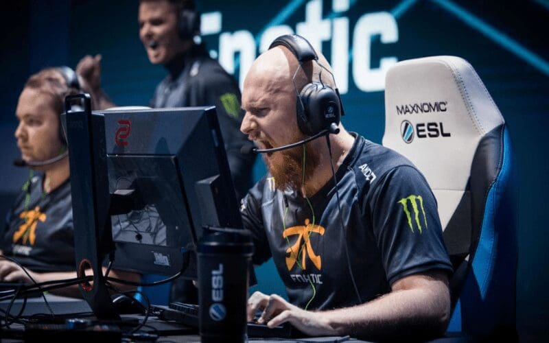esports event with pro gamer