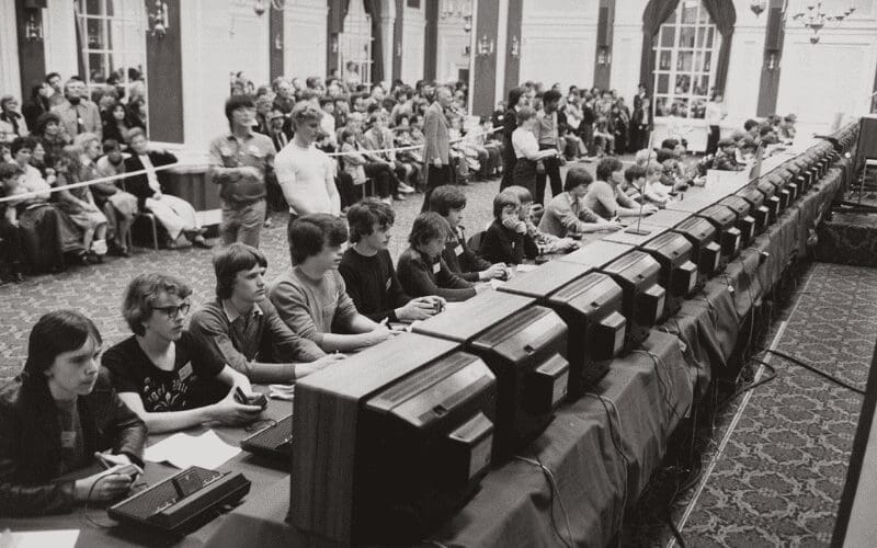 esports space invaders tournament with gamers
