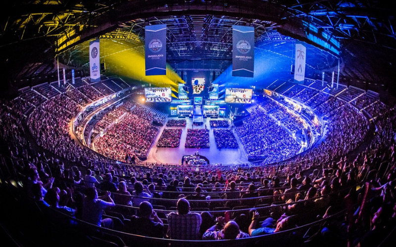 esports crowd at event