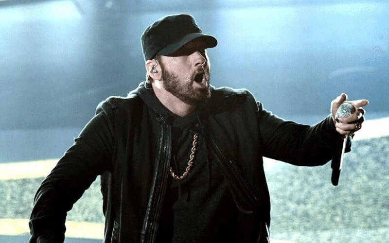 eminem performing 