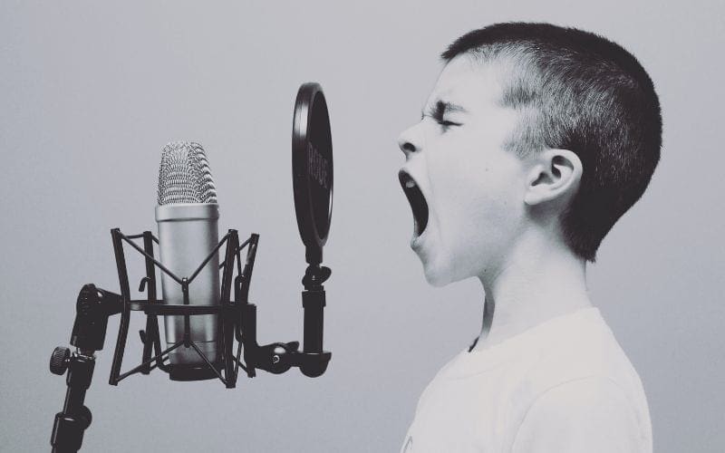 how to pitch to record labels and publishers by creating a network