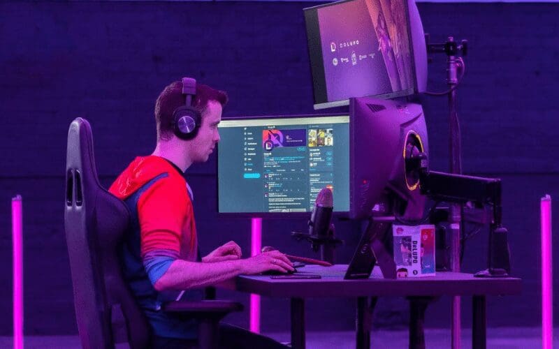 gaming set up with gamer 