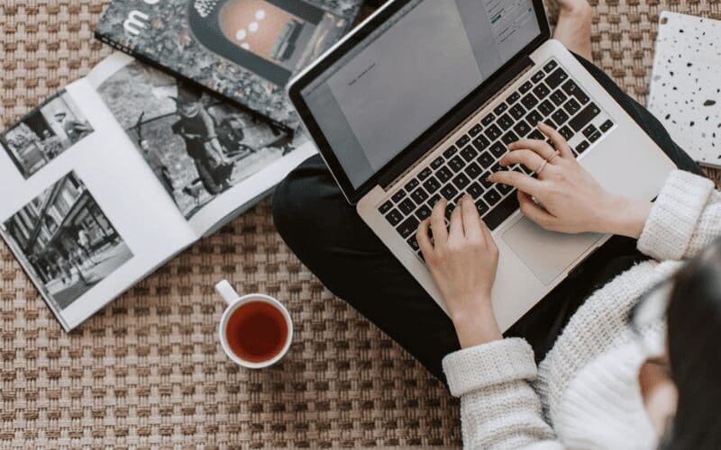 blog posting game journalist