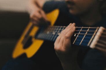 5 Benefits Of Learning Guitar During Quarantine
