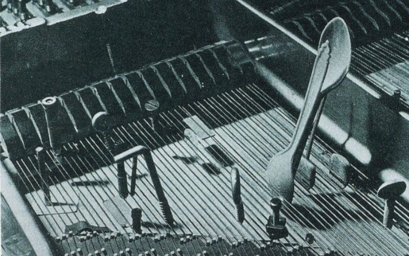 prepared piano 