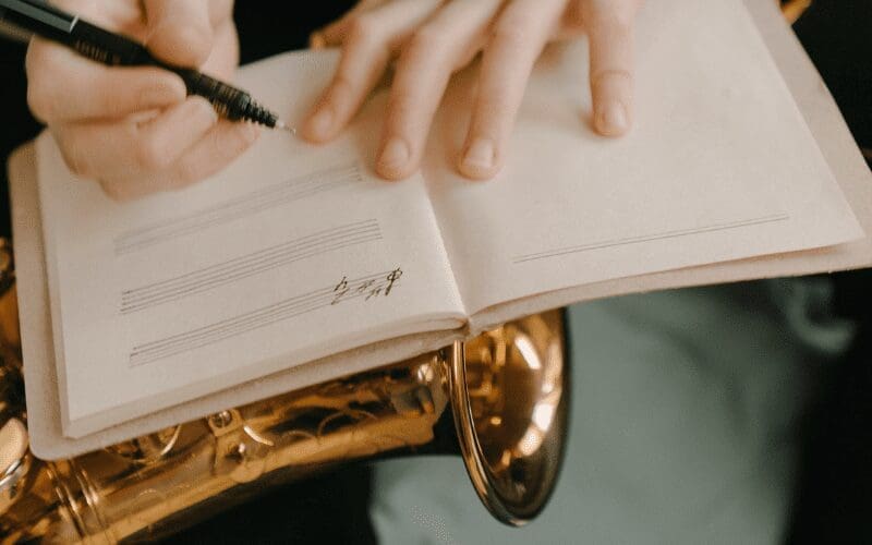 saxophone and sheet music 
