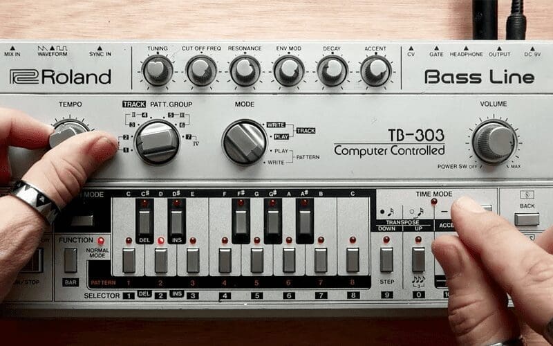 Acid House Roland Bass Line Synthesiser
