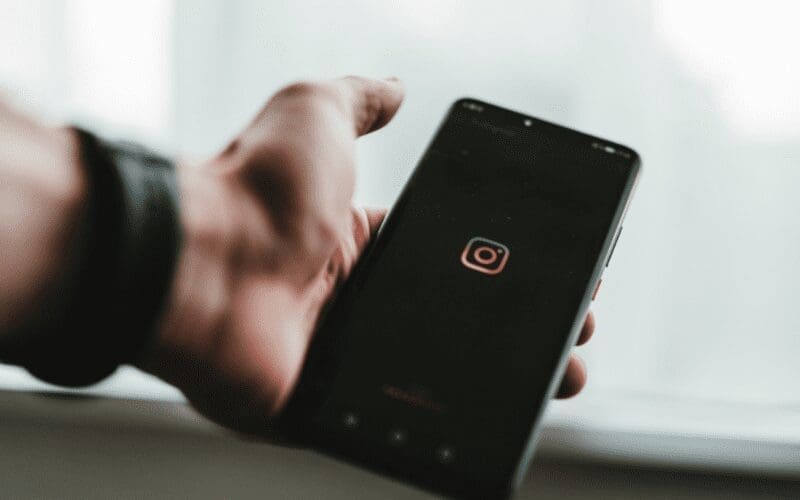 how to add music to instagram