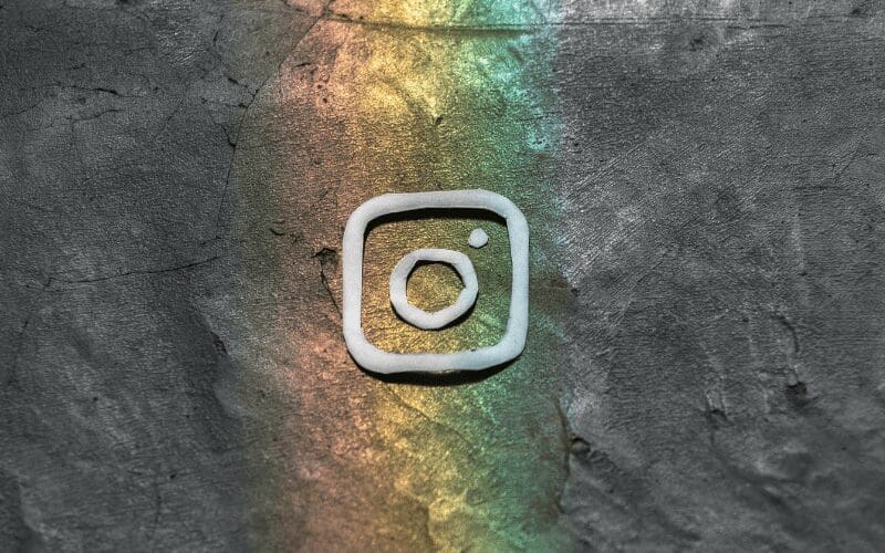 how to add music to instagram