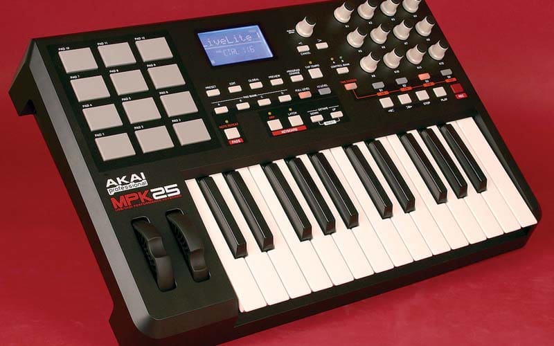 Novation Impulse 25: Our Review | Music Gateway