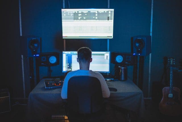 How to Become a Music Producer – Our Guide