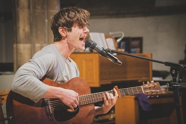 How To Stop Singing From Your Throat In 5 Steps