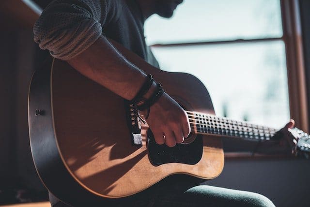 Top Country Singers Of The 90s