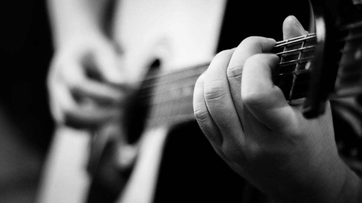 How To Play the A Major Chord