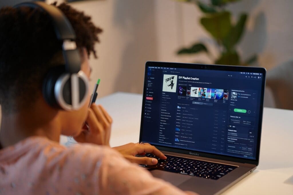 DIY Playlist Creation: Be Your Own Curator, You Talented Thing